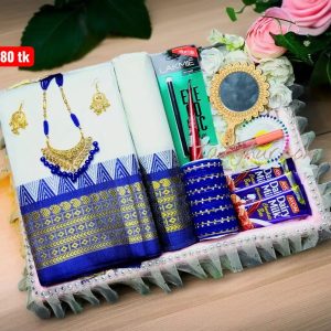 অরজিনাল তাঁতের পিওর সুতি শাড়ি।সাদা কালার কম্বো প্যাকেজ